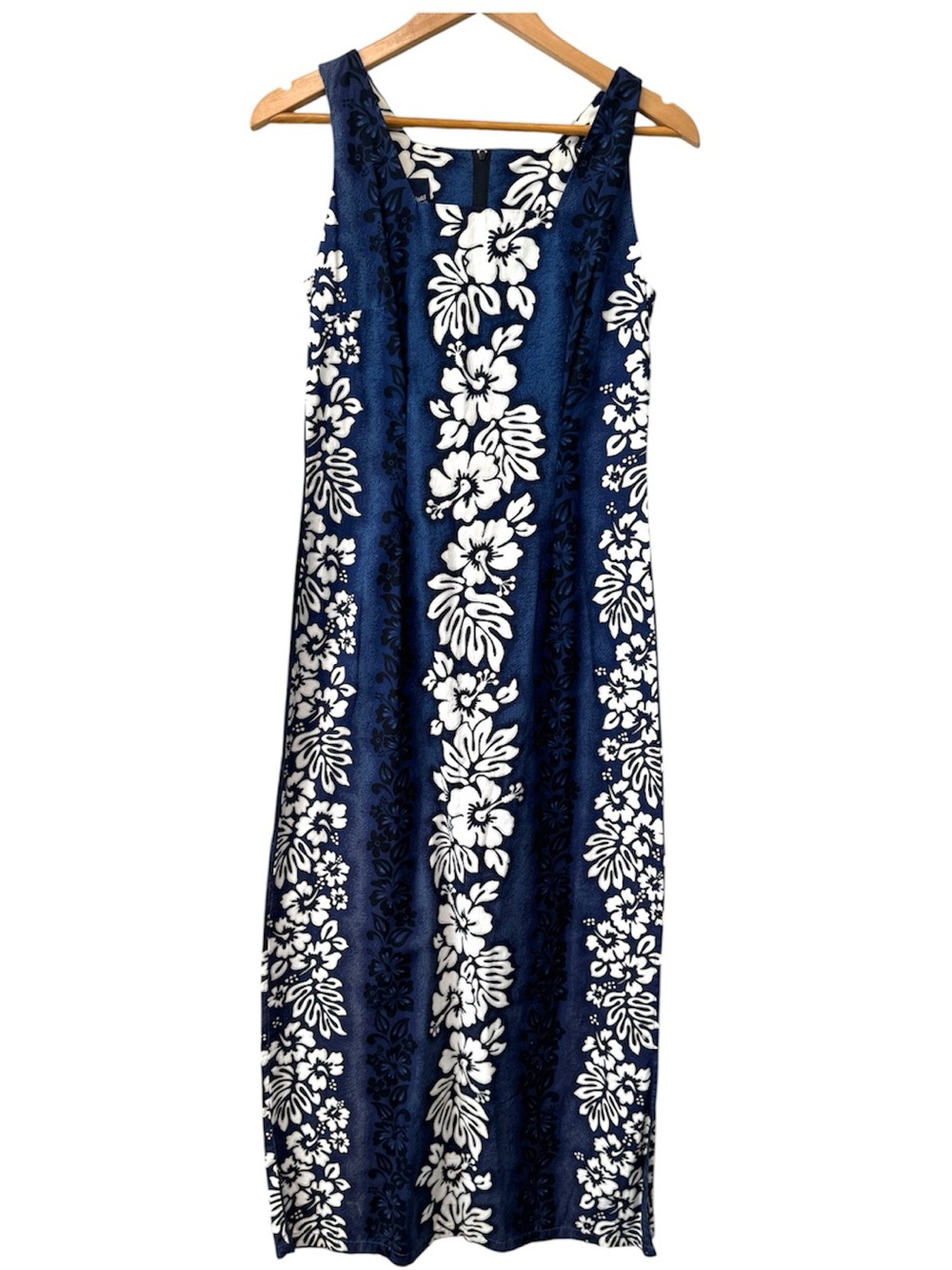 Vintage Navy Blue Hawaiian Maxi Dress White Hibiscus Tropical Print